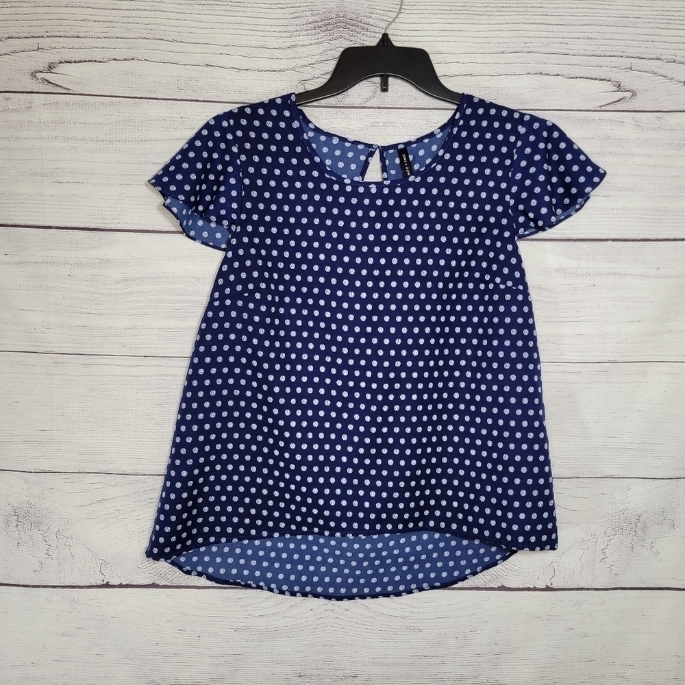 Eric + Lani Navy Polka Dot Top Sz Lg